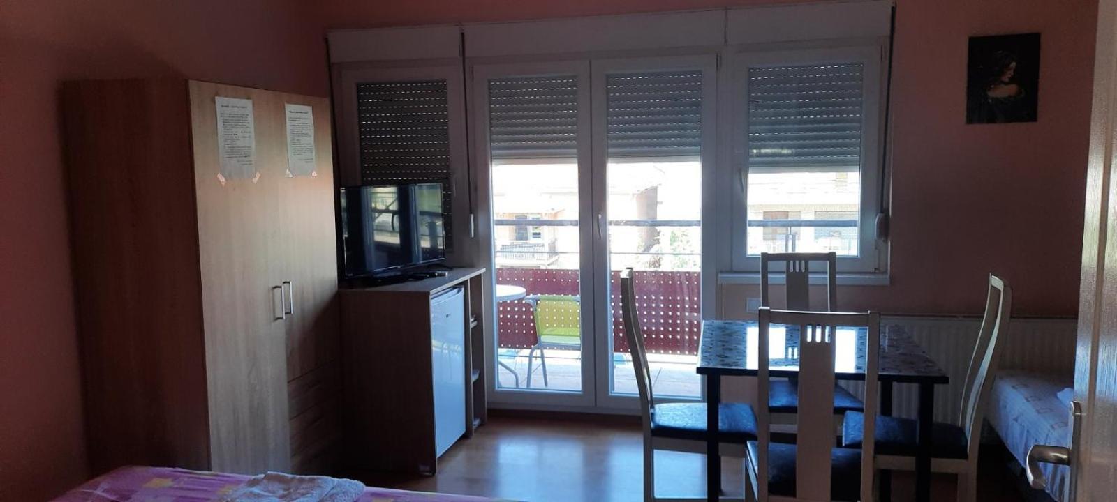 Guest House Trajkovic Jagodina Exterior foto